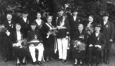 f1939.JPG (23311 bytes)