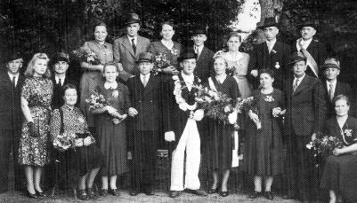 f1949.JPG (28633 bytes)